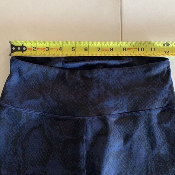 Snake print Navy Black‎ Biker Spandex Gym workout Shorts small - Picture 8 of 9